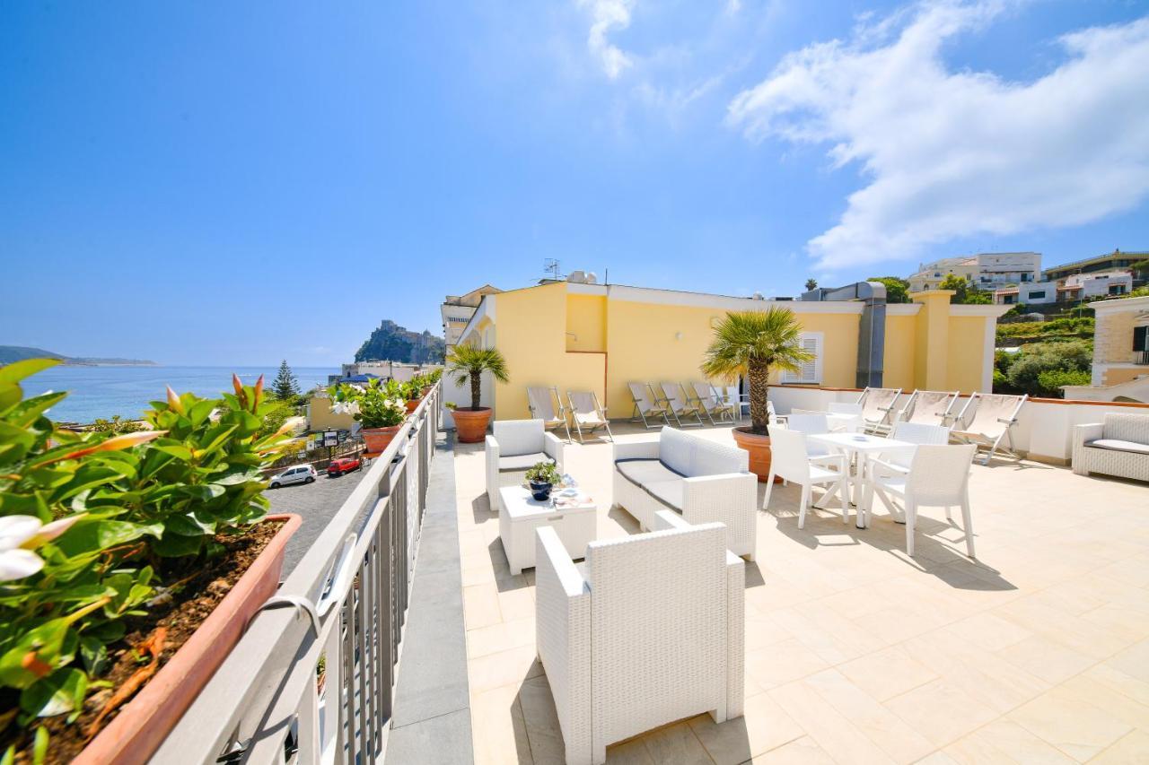 Hotel Noris Ischia Exteriör bild